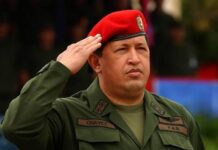Hugo Chávez-saludo militar-presidente