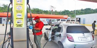 suministro de combustible