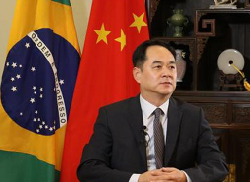 CoronaVac-Embajador-de-China-en-Brasil-Yang-Wanming