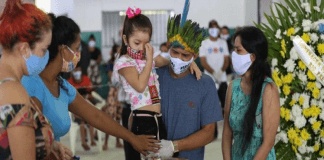 Más de 900 indígenas de Brasil