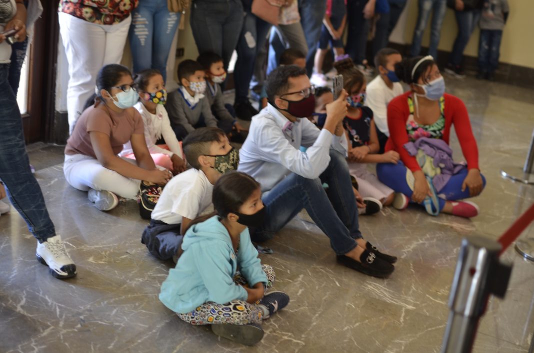 “La Escuela va al Teatro”