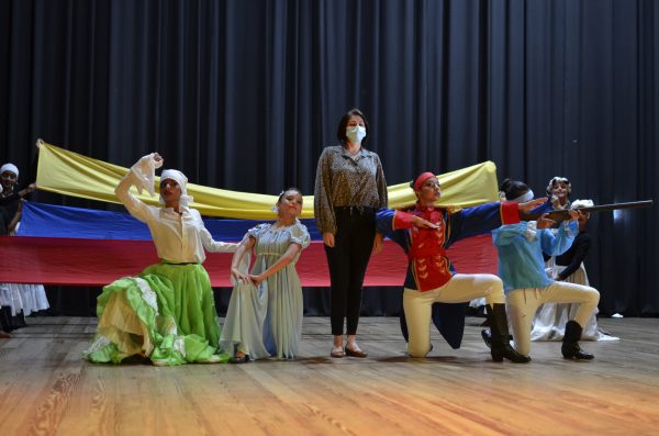  “La Escuela va al Teatro”