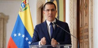 Venezuela exige a Perú