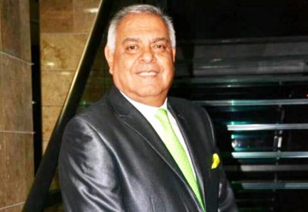 Hoy Suena en Ciudad VLC Ely Méndez