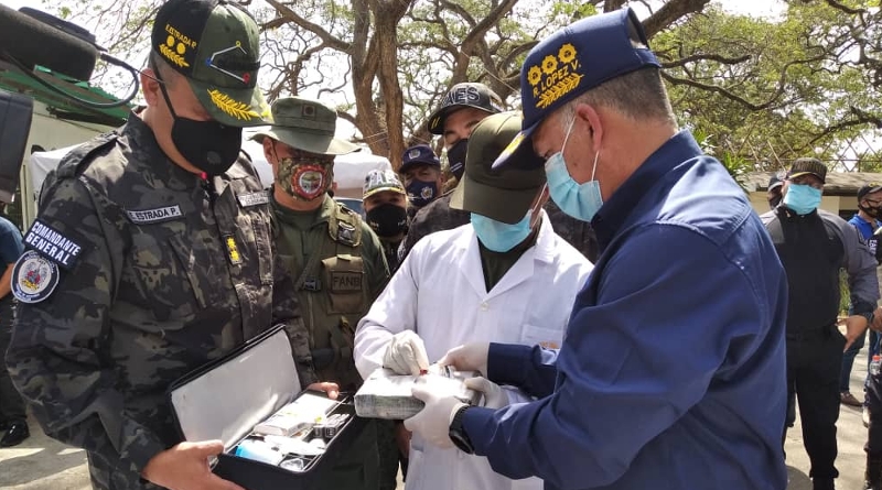 192 panelas de cocaína 192 panelas de cocaína