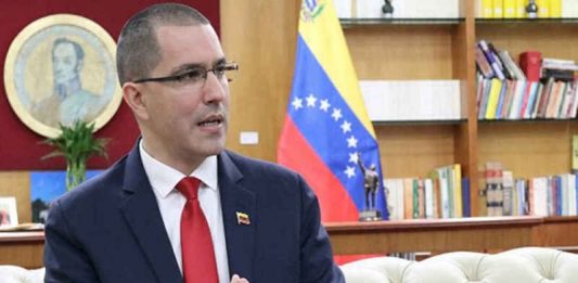 acciones de Duque y Acnur