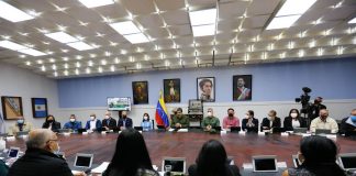 vacunas de Rusia y China