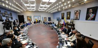 Maduro en Consejo de Ministros: apoyaremos 34 leyes del Plan Legislativo