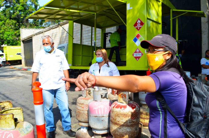 gas doméstico a 3.000 familias de Naguanagua