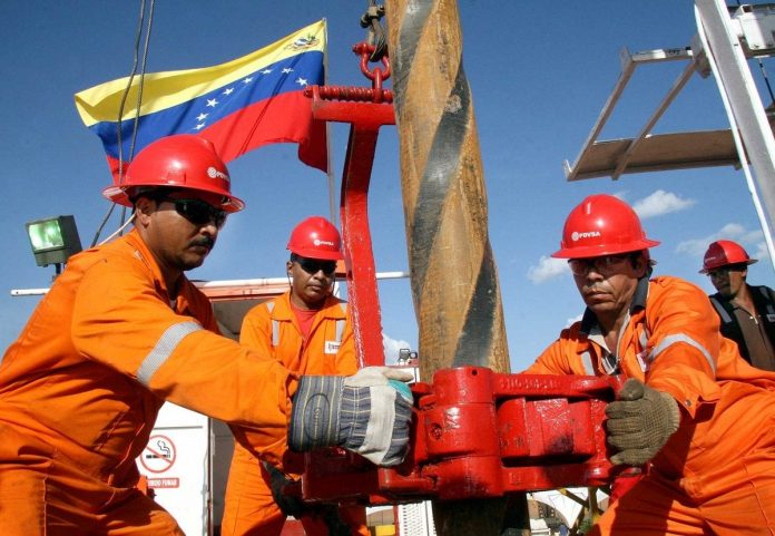 PDVSA: Trabajadores recuperan capacidad de refinación
