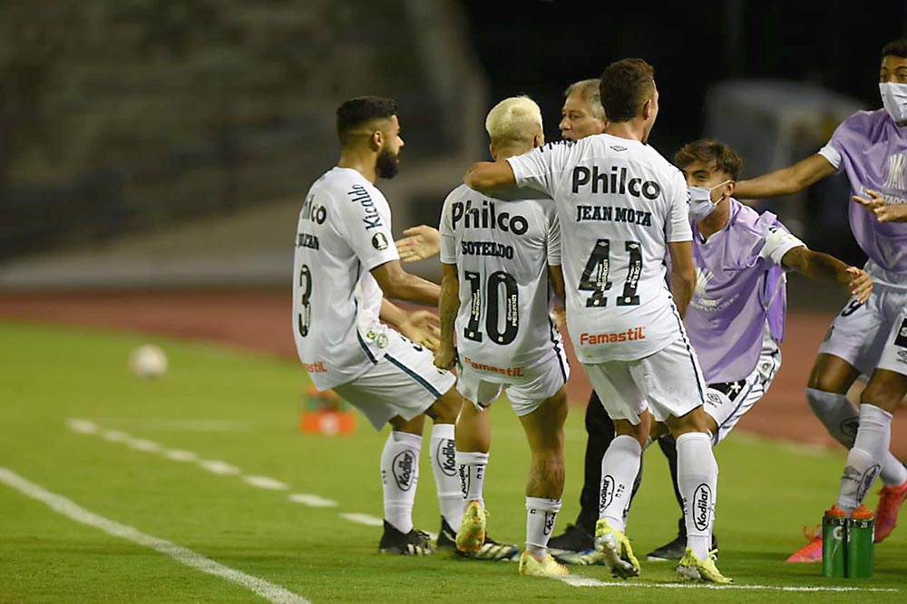Santos- Lara- Copa Libertadores Soteldo-Santos- Lara- Copa Libertadores