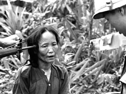 wislawa-szymborska-Vietnam 2