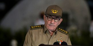 Raúl Castro anuncia retiro como primer secretario del PC de Cuba