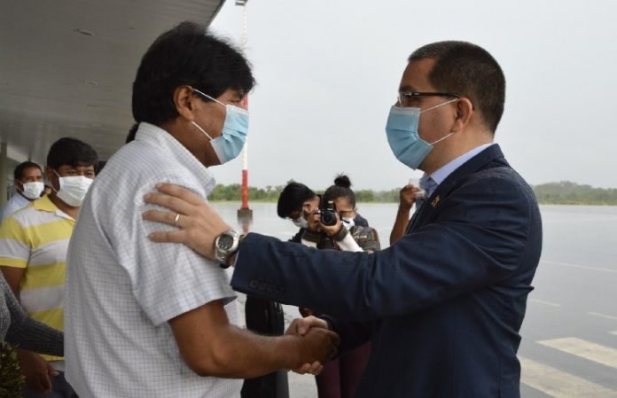Jorge Arreaza y Evo Morales
