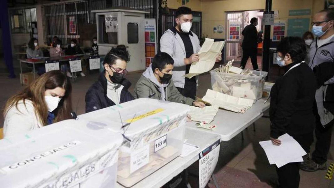 Pueblo chileno-Chile-megaelecciones-Maduro