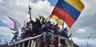 brutal represión en Colombia