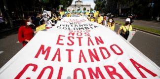 manifestantes en Colombia