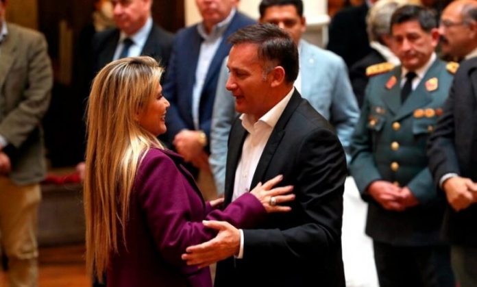AÑEZ complot de Áñez contra Arce