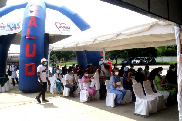 Inmunizados en Carabobo mil estudiantes