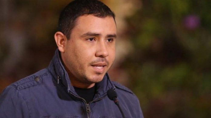 Más de 200 mil venezolanos generan aportes a Ley Orgánica de Ciudades Comunales Más de 200 mil venezolanos generan aportes a Ley Orgánica de Ciudades Comunales
