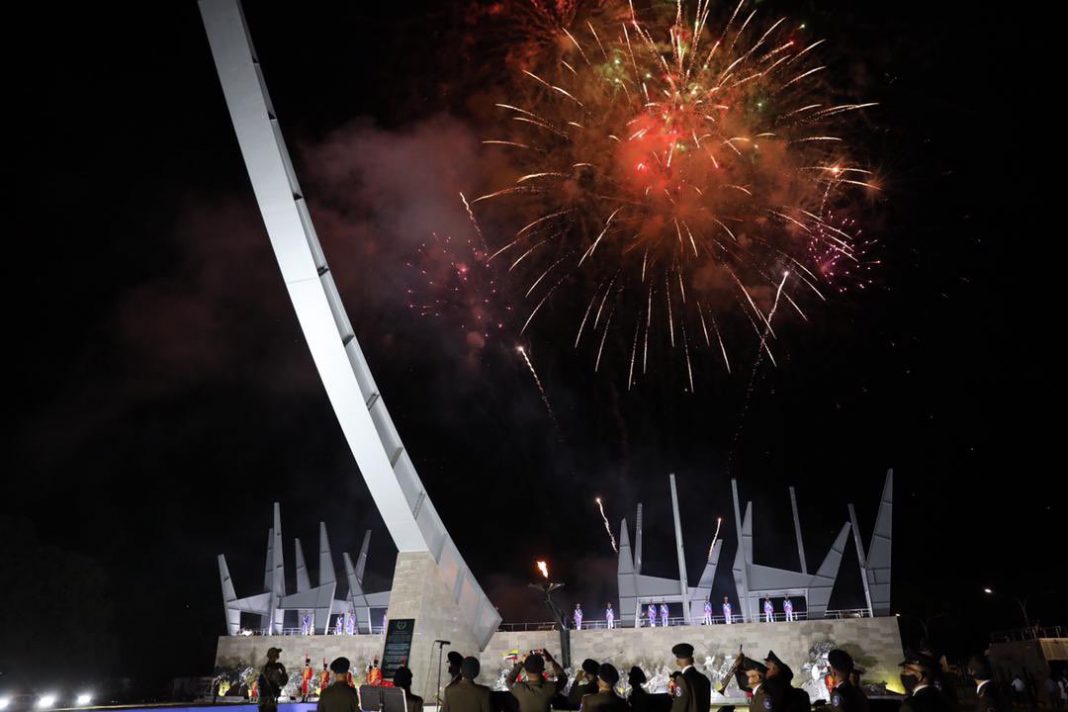 Obras-Campo de Carabobo 200-bicentenario