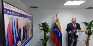 Venezuela defiende