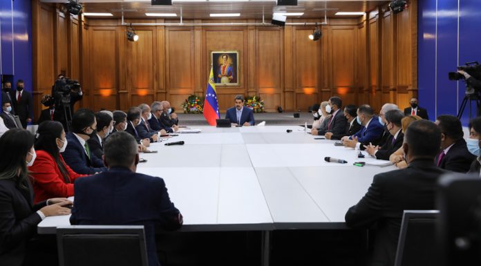 017_020_MG__1516_P_W Presidente Maduro denuncia nuevo atentado con drones