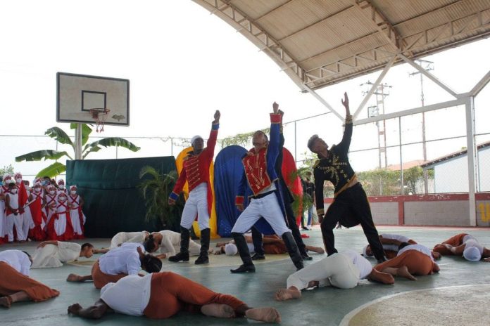 Festival de Danzas Tradicionales