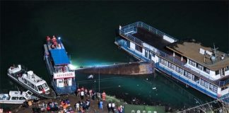 Naufragio en un río de China
