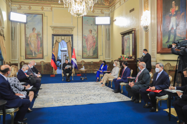 Lunes 25: vacunación a niños mayores de 12 años