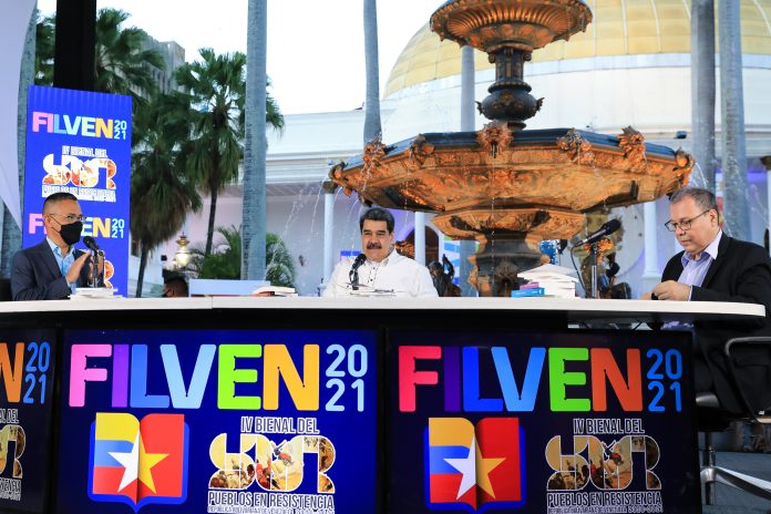 Inauguran 17° Feria Internacional del Libro (Filven)