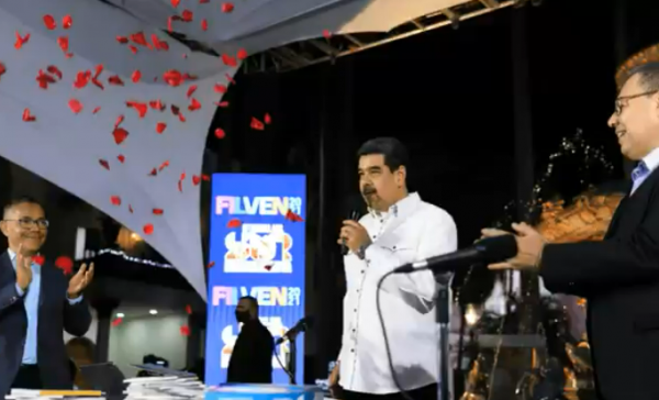 Inauguran 17° Feria Internacional del Libro (Filven)
