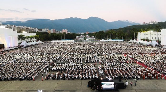 Orquesta juvenil Pdte. Nicolás Maduro felicitó a músicos