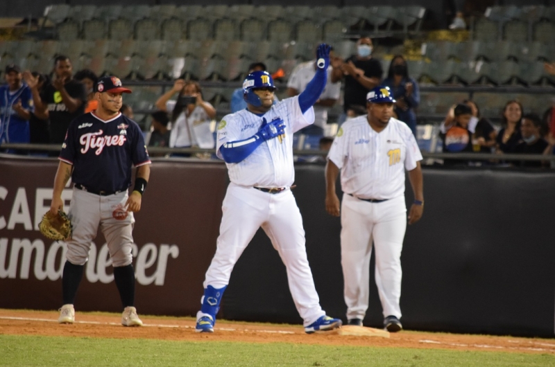 Pablo Sandoval-Magallanes-Tigres Pablo Sandoval-Magallanes-Tigres