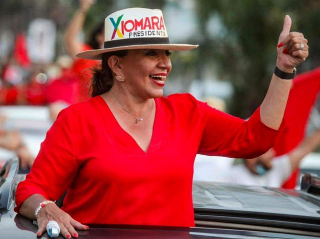 Xiomara Castro adelanta el conteo Xiomara Castro recibe avalancha de votos en Honduras