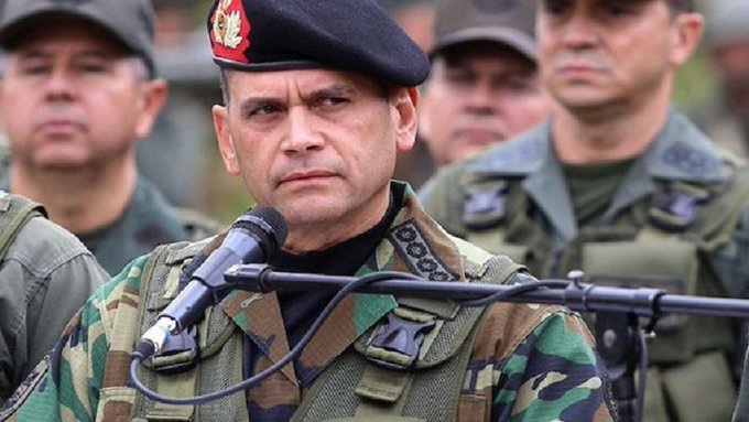 ceballos Ministro Ceballos