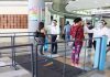 semáforo para acceso a comercios