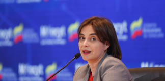 Científicos venezolanos recuperan equipos médicos