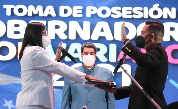 Karina Carpio toma posesión y jura por Aragua