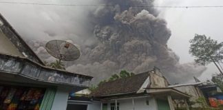 volcán en Indonesia