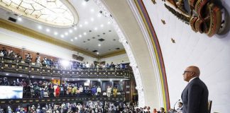 Nicolás Maduro felicita a directiva electa de la AN