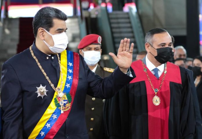 Presidente Maduro saluda juramentación de Xiomara Castro