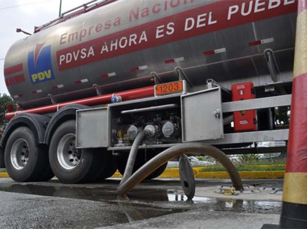 Detienen al alcalde de Anzoátegui por contrabando de combustible