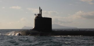 Rusia expulsó submarino
