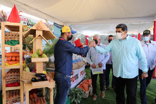 Leal Tellería: los CLAP llegan a 36.614 comunidades