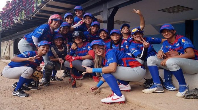 Inicia la Liga Venezolana de Béisbol Femenino Inicia la Liga Venezolana de Béisbol Femenino