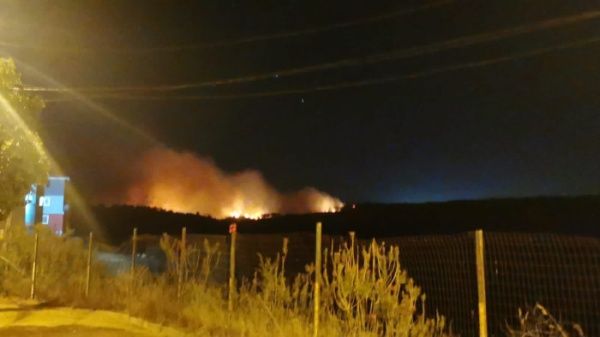 Chile declara en alerta roja a Valparaíso Chile declara en alerta roja a Valparaíso