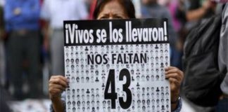 Padres de los 43 desaparecidos de Ayotzinapa anuncian plan