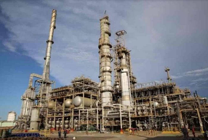 El Aissami: refinería el Cardón está totalmente operativa