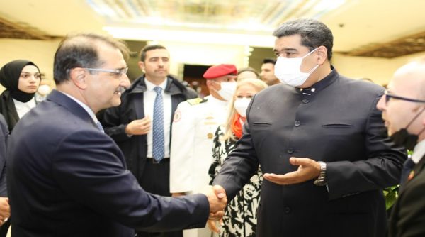 Presidente Maduro inicia gira internacional por Turquía